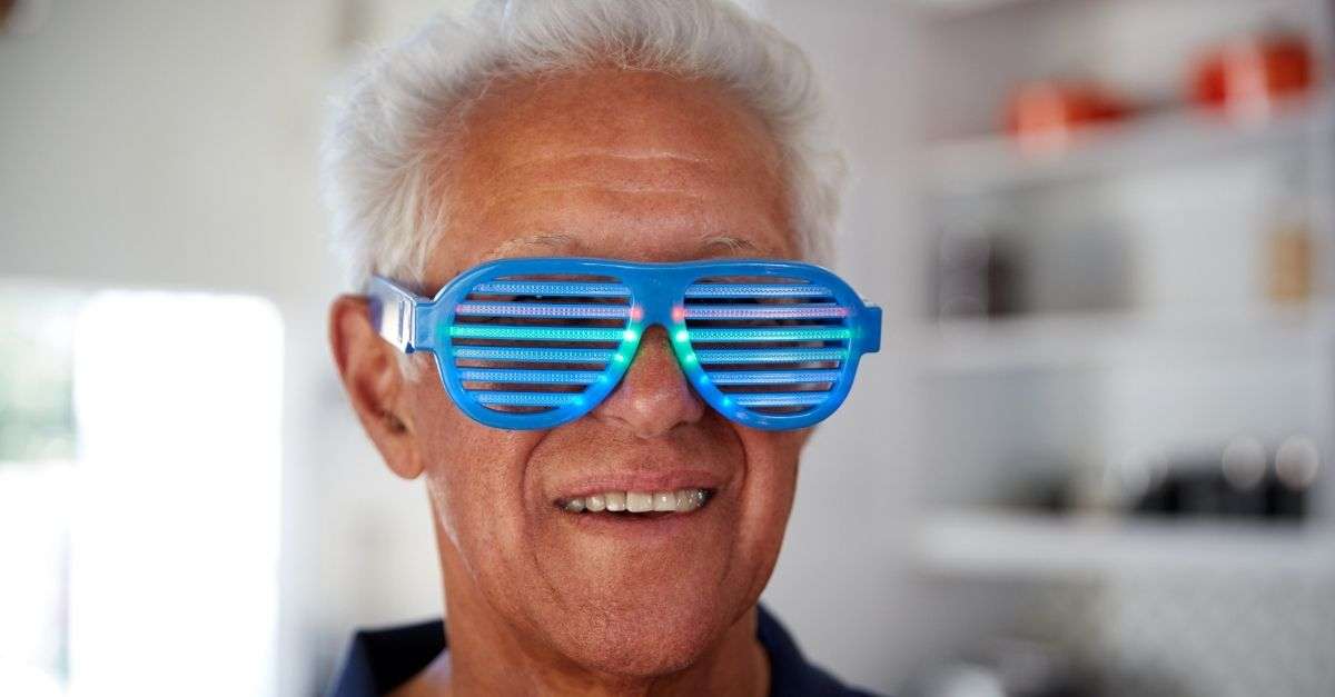 droledelunettesporteparunhommeage.jpg