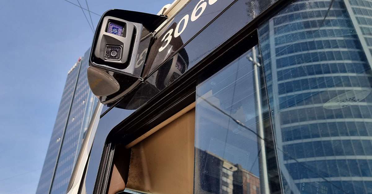 Caméra de rétrovision sur un bus