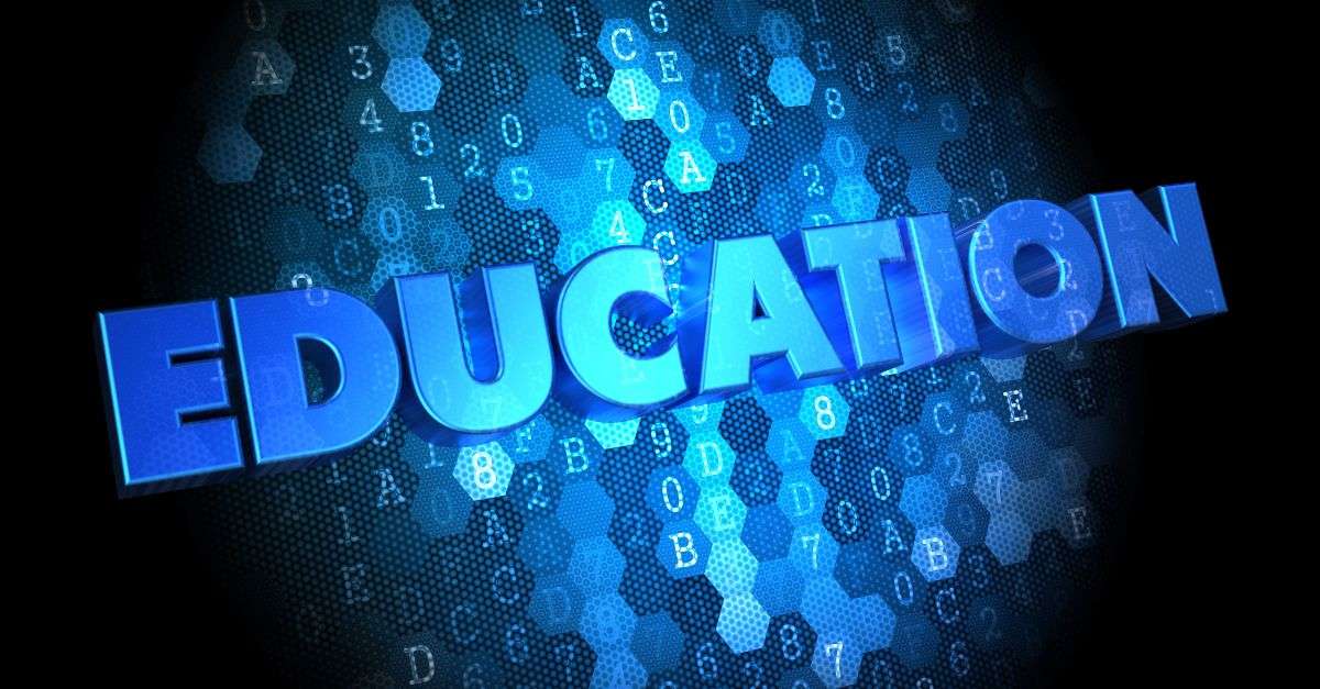 le mot éducation devant du code numérique
