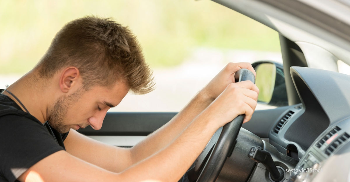 Conducteur qui s'endort au volant